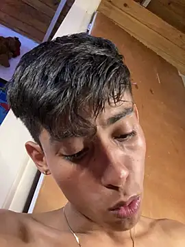 Mauuu18's Webcam Show