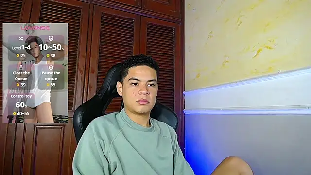 edy_play's Webcam Show
