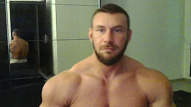 muscularkevin's Webcam Show