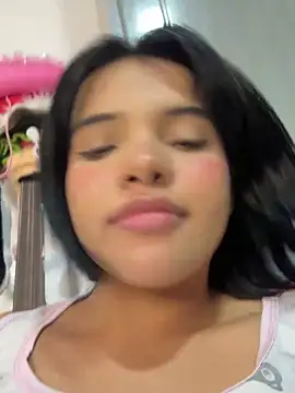 Ada_sienn's Live Sex Cam Show